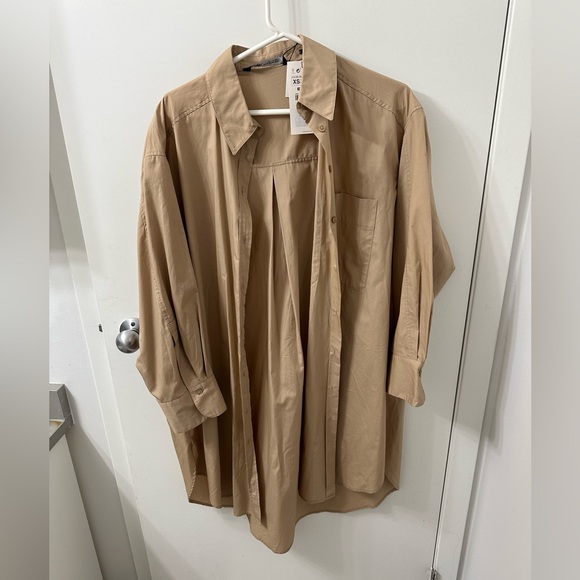 Zara OVERSIZED POPLIN SHIRT
LIGHT CAMEL - Picture 5 of 5